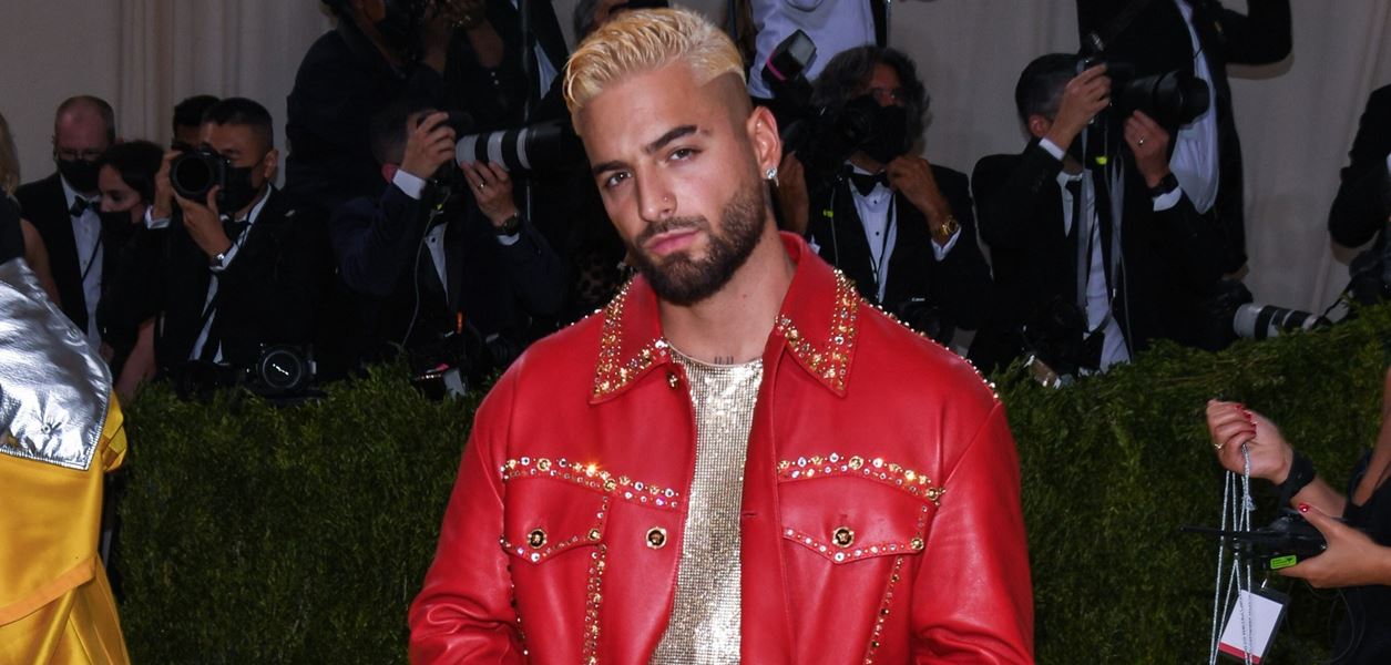 Хей, Малума е новото лице на Versace