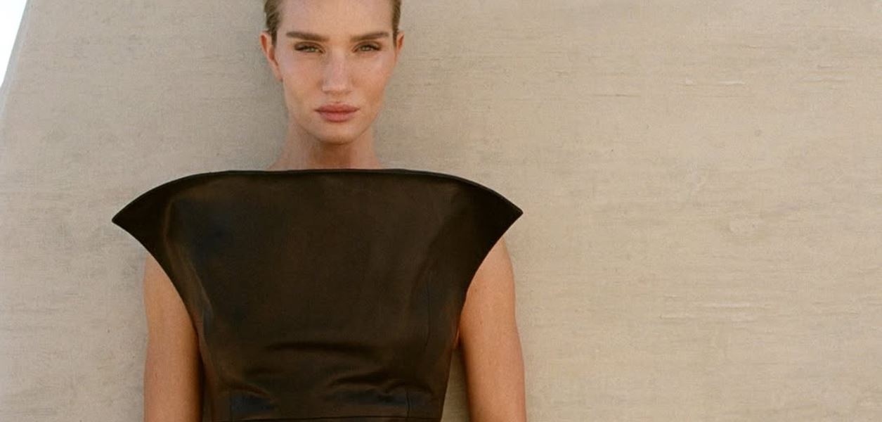 Роузи Хънтингтън-Уайтли е новият моден директор на FWRD