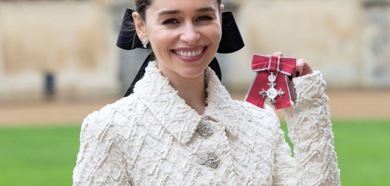 Емилия Кларк получи Ордена на Британската империя