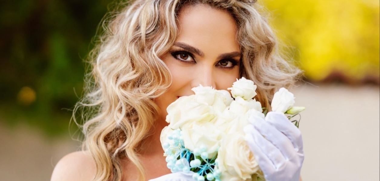 Сватбената история на Дения Пенчева