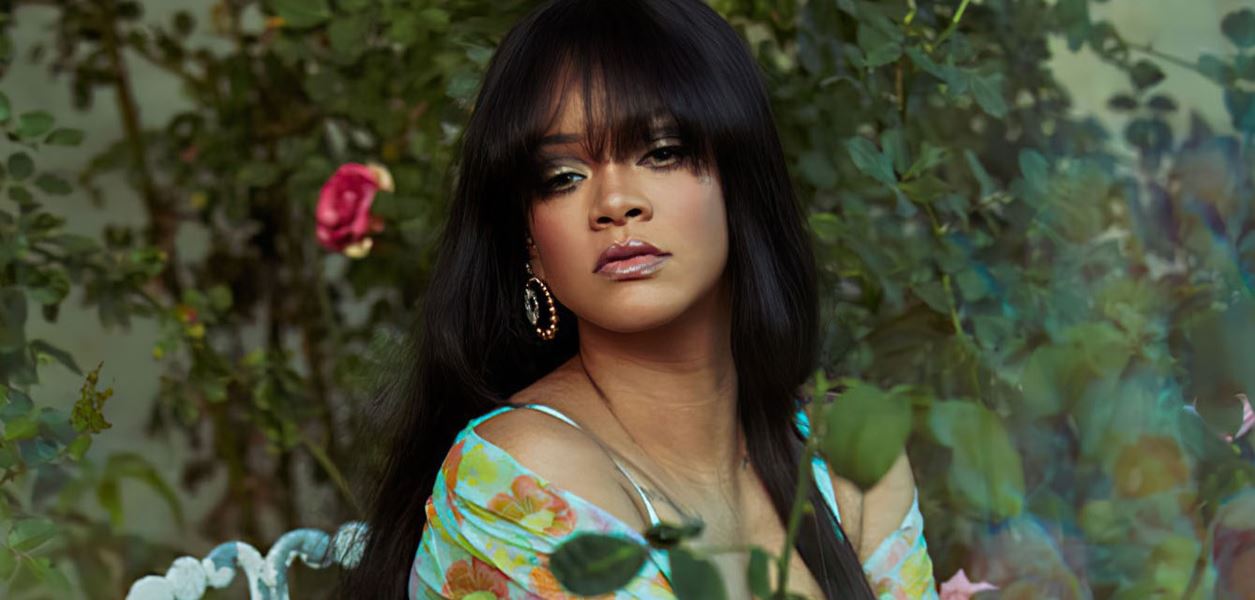 Риана изненада всички с новата си прическа