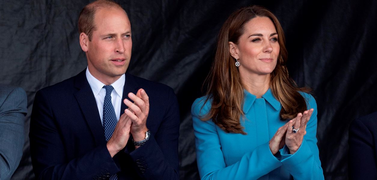 Принц Уилям също работи върху книга