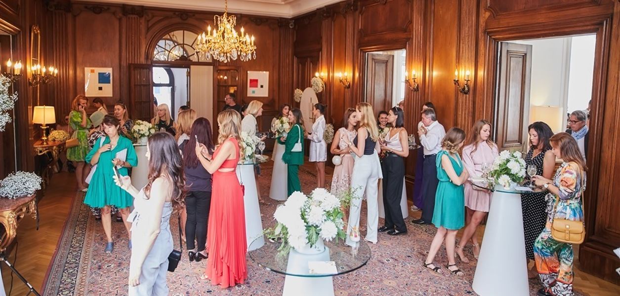 Biologique Recherche ни потопи в магията на Франция