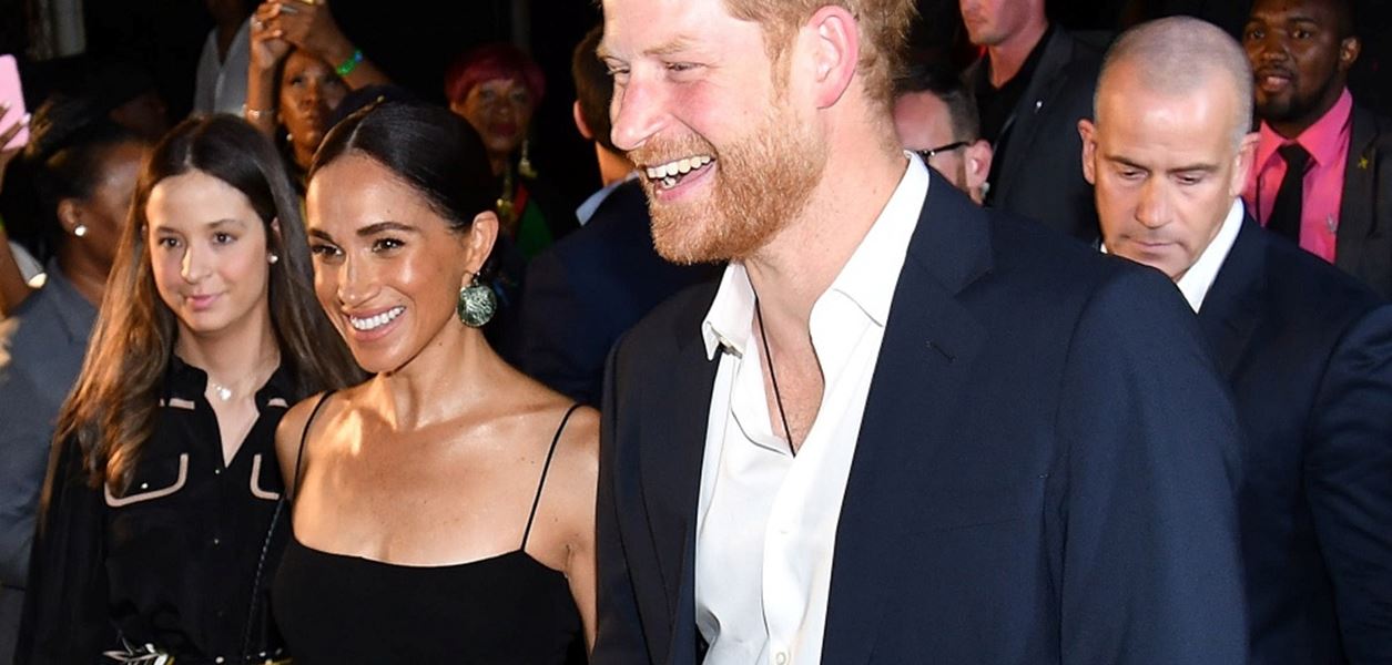 Принц Хари и Меган Маркъл с изненадваща поява в Ямайка