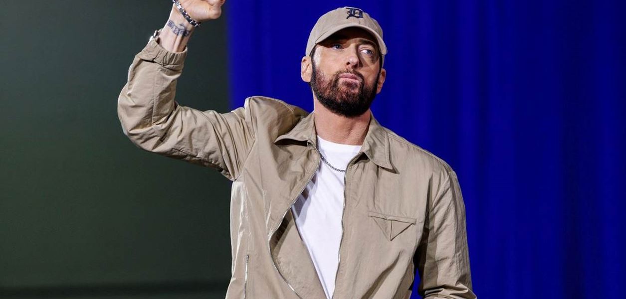 Еминем с първа публична връзка от 2006 г. насам