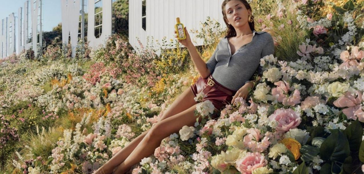 Майли Сайръс е лицето на най-новия аромат на Gucci