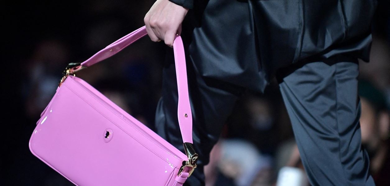 Анархичен блясък от Vivienne Westwood и Андреас Кронталер