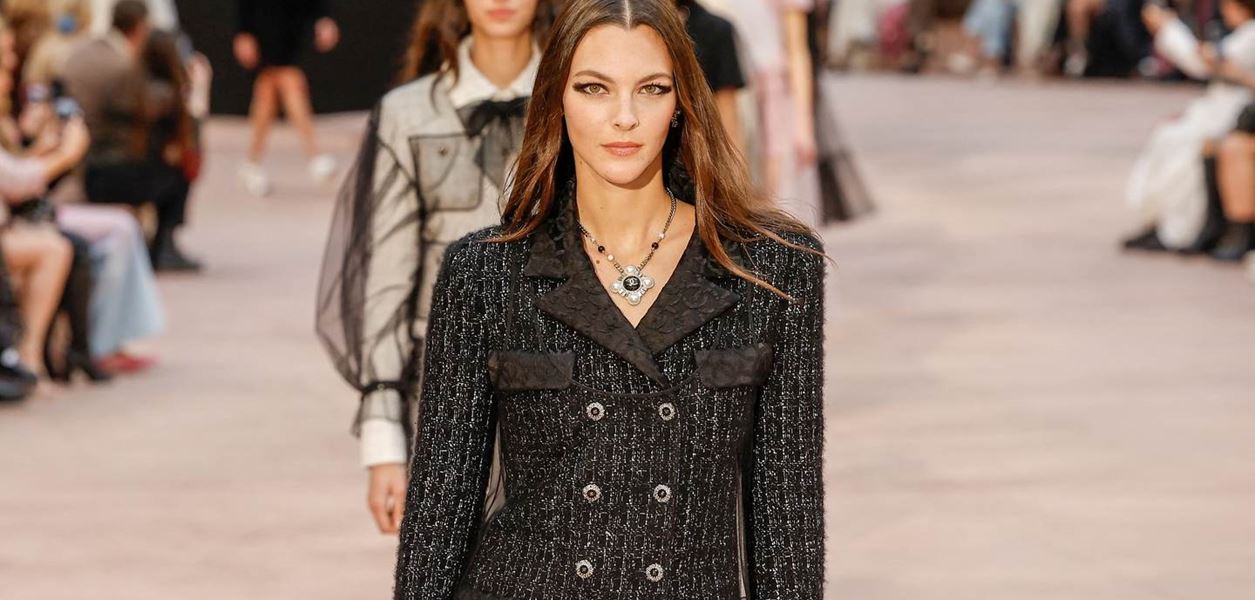 Трикът, с който моделите казват &quot;сбогом&quot; на бръчките