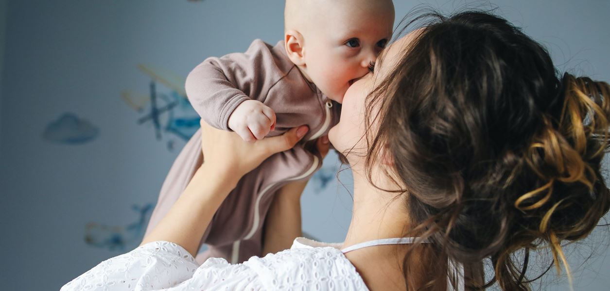 Умни beauty съвети за (много) заети майки