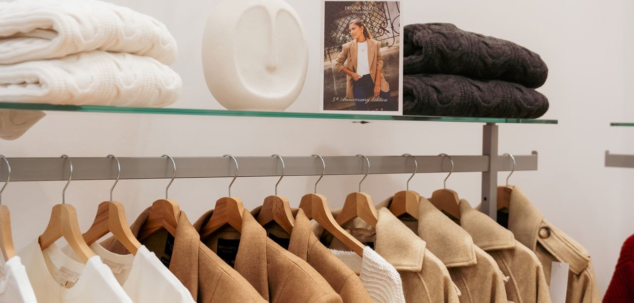 Denina Martin Collection празнува 5 години елегантност и романтика