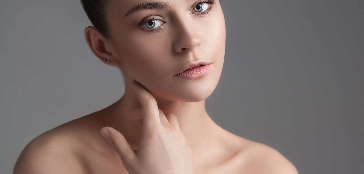 Храните, които всъщност съсипват кожата ви