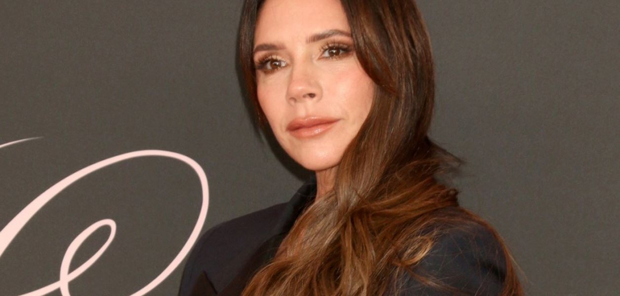 Виктория Бекъм от корицата на Vogue: Обичам Дейвид повече от преди!