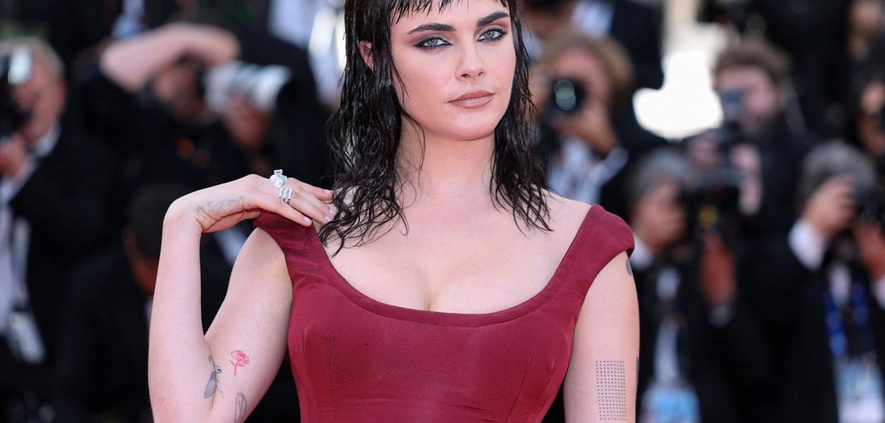 Метаморфозата на Кара Делевин в Кан