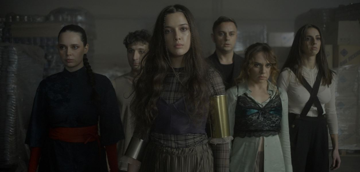 Премиера на "Оазис": нов съвременен танцов спектакъл за приятелството и човешката близост