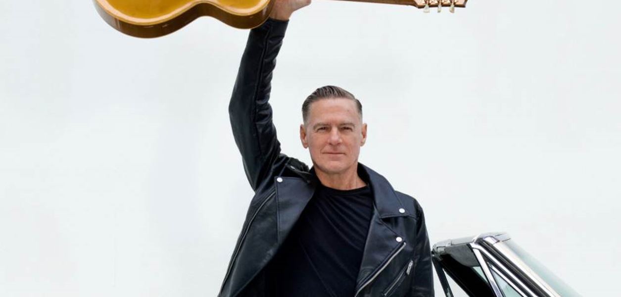 Брайън Адамс с интимен акустичен концерт в София