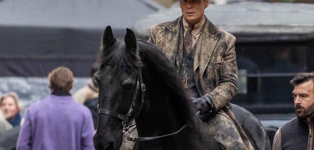 Първи кадри от снимачната площадка на "Peaky Blinders"