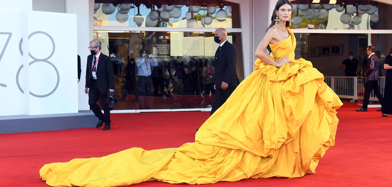 Първи ден по червения килим във Венеция