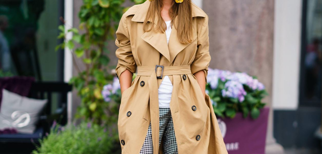 20+4 идеи как да носите тренч тази пролет