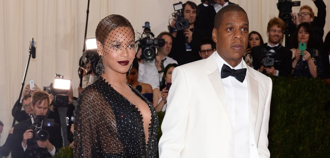 Джей Зи се присъедини към Instagram, последва само Бионсе