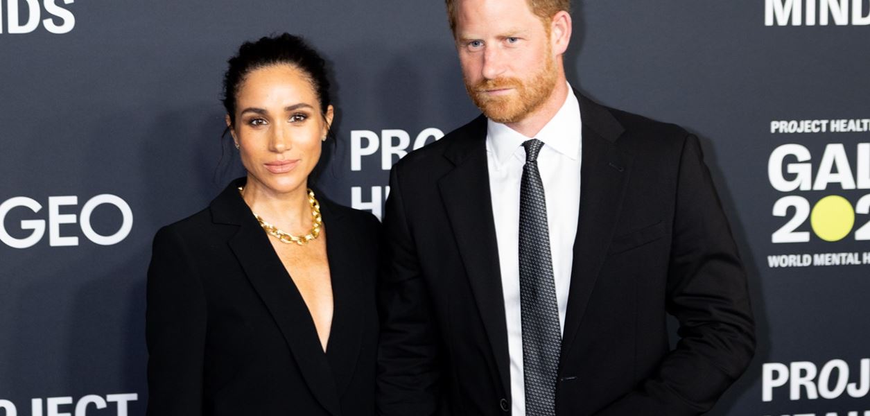 Хари и Меган бяха отличени с награда за хуманитарна дейност