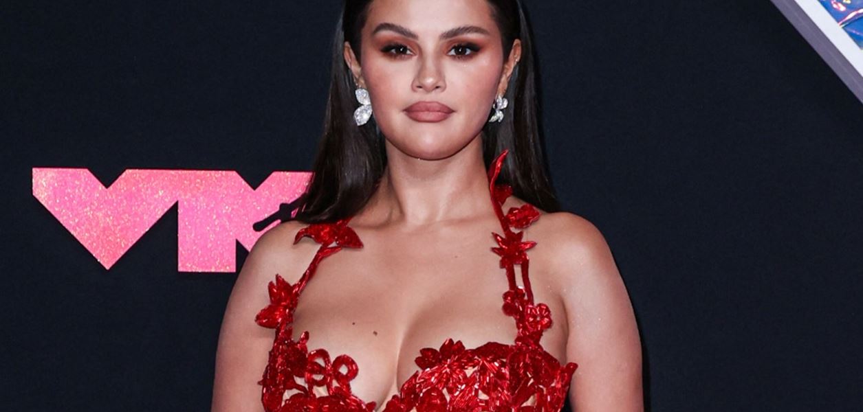 Селена Гомес отговори на слуховете за вражда с Дуа Липа