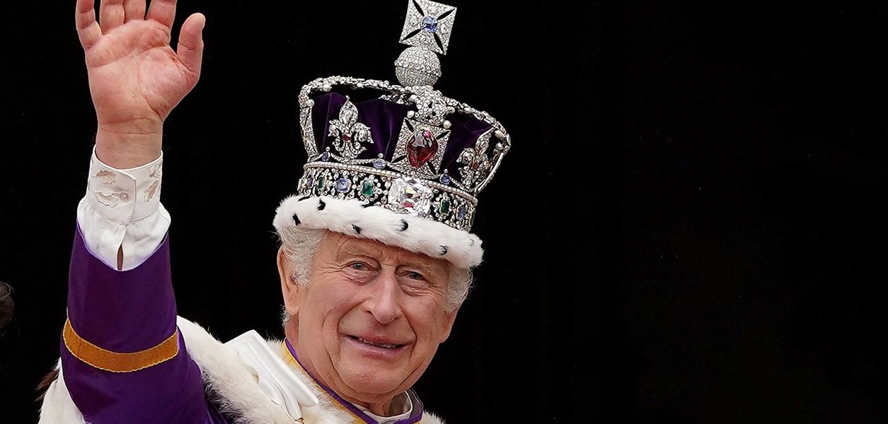 Чарлз III е диагностициран с рак, Хари се прибира