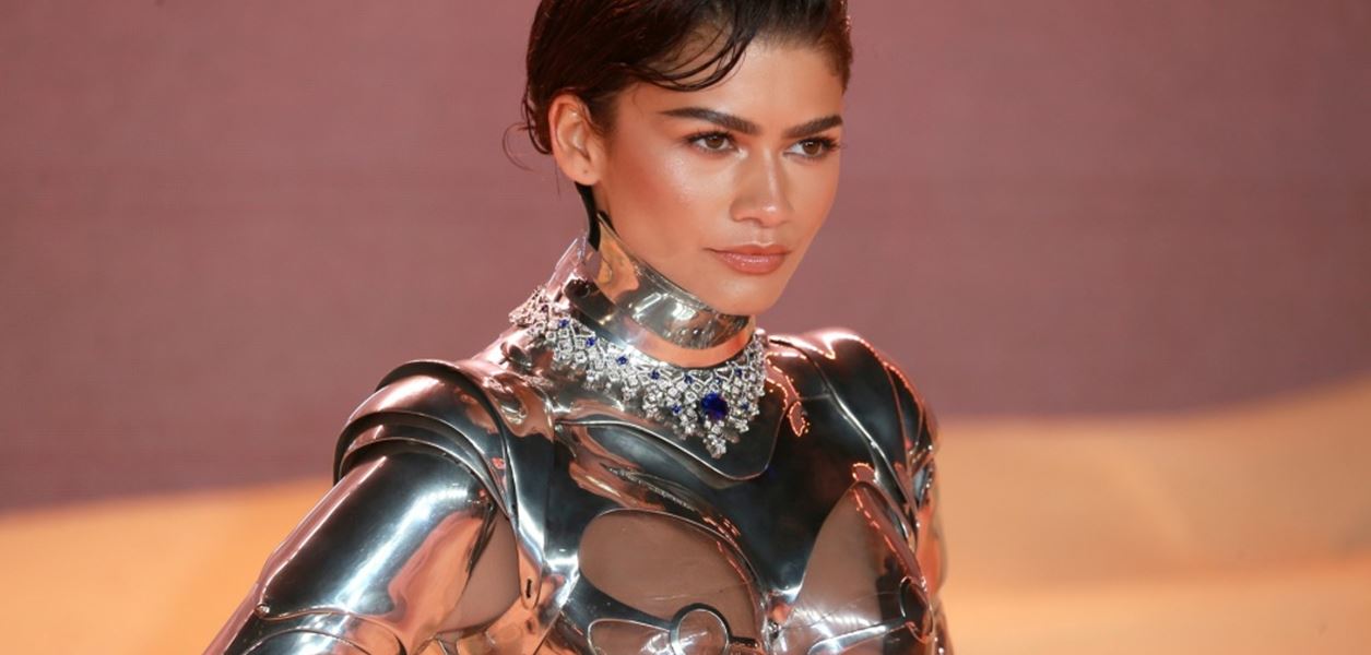 Зендeя и тоалетът, за който дълго ще се говори