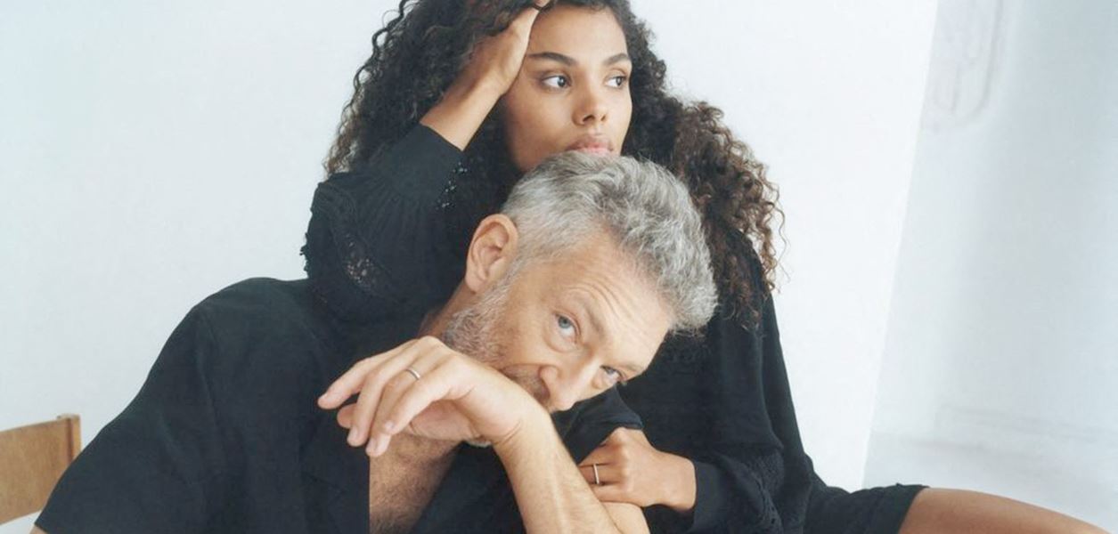 Тина Кунаки и Венсан Касел дебютират като дизайнери