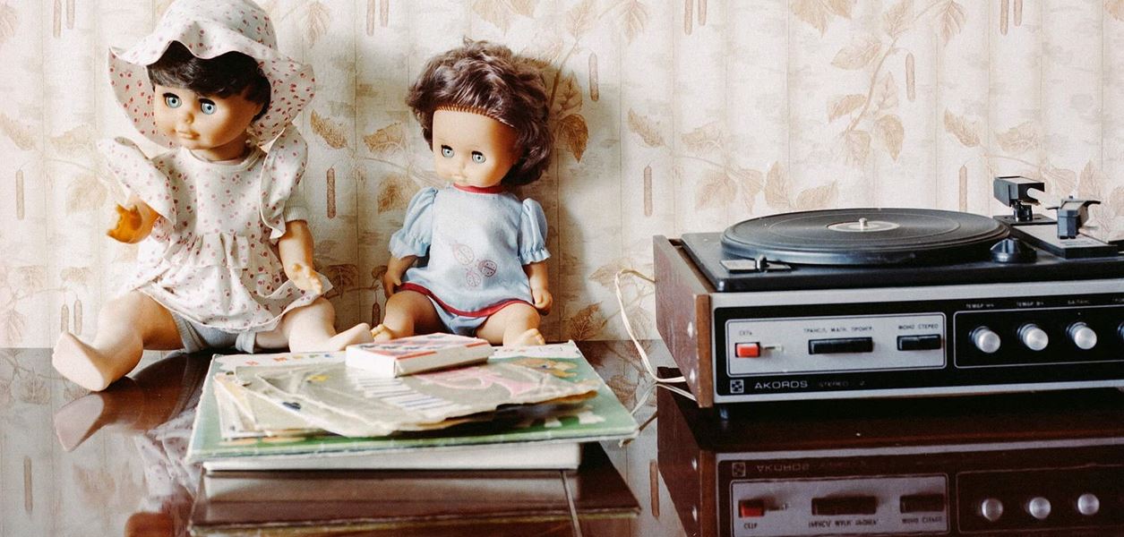 Красотата на "отминалото" през обектива на Евгения Максимова