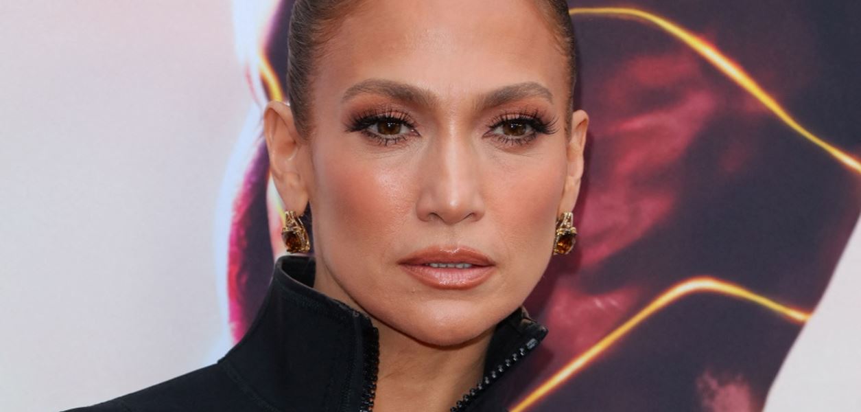 Джей Ло диктува правилата при косите този сезон