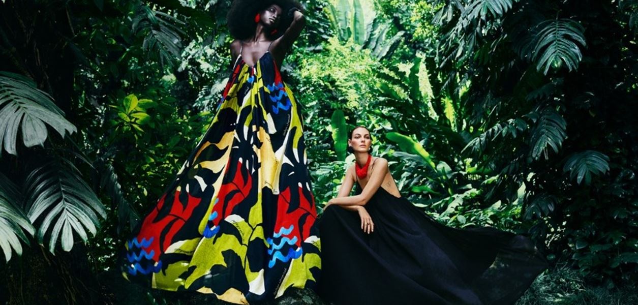 Лятото идва със смели десени и безупречни кройки