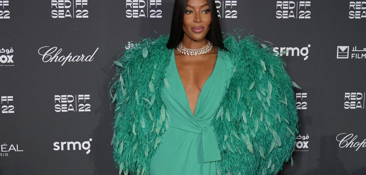 Наоми Кембъл става учител по моделство