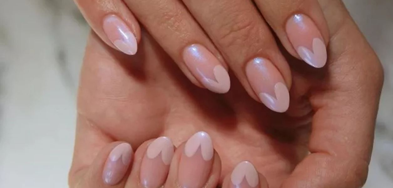 25 идеи за перфектния за Св. Валентин маникюр