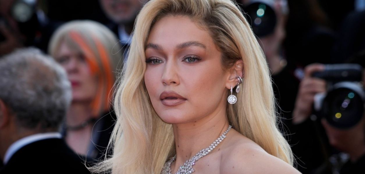 Арестуваха Джиджи Хадид заради наркотици