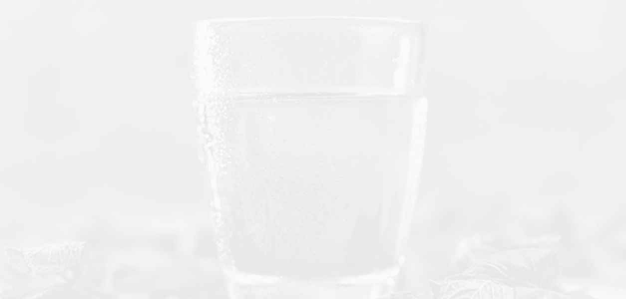Хлорофилната вода: източник на здраве или просто мода?