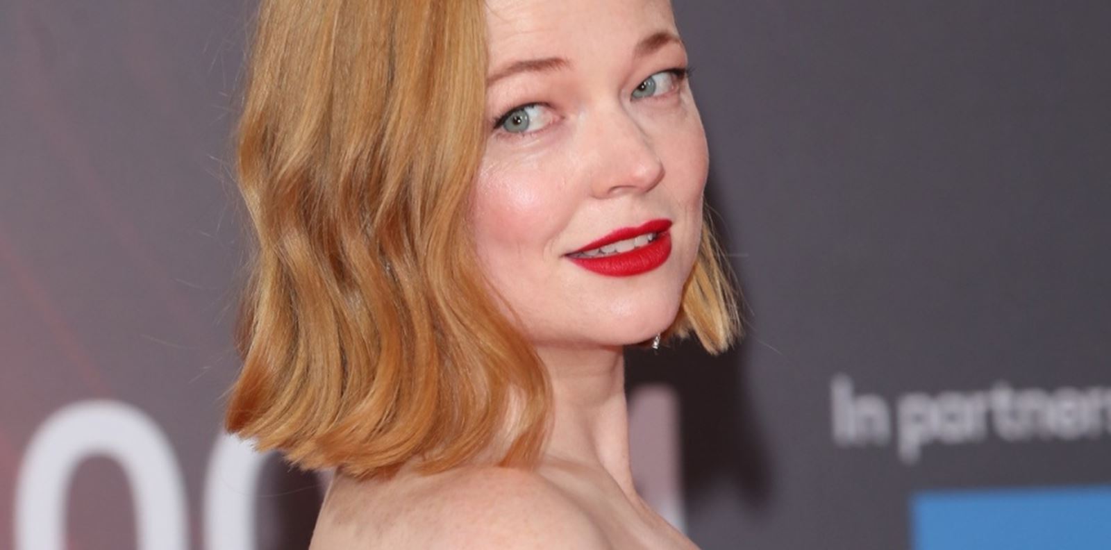 Сара Снук от "Наследници" посрещна първото си дете