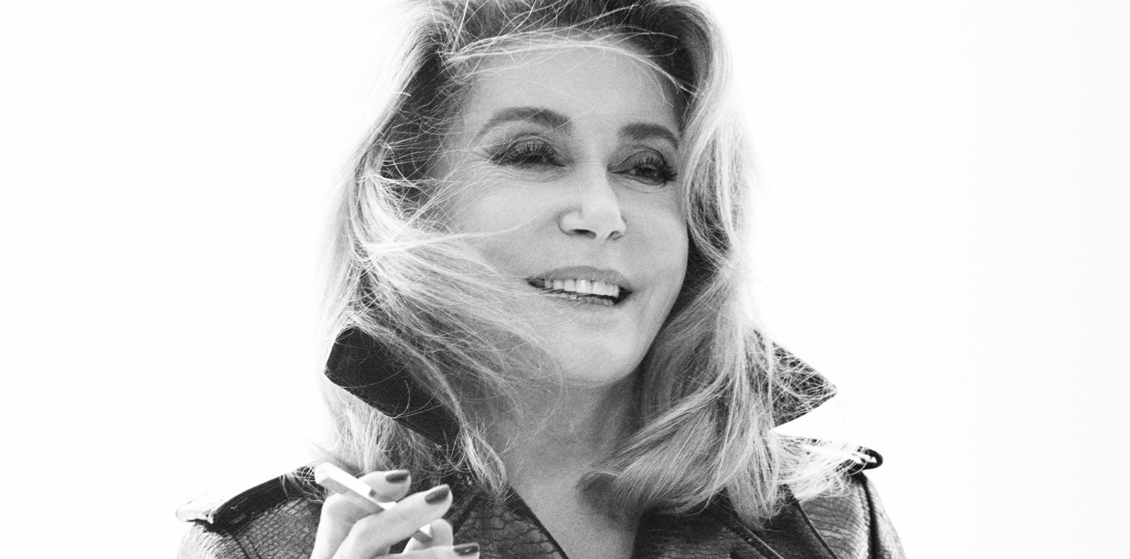 Катрин Деньов все още е музата на Saint Laurent