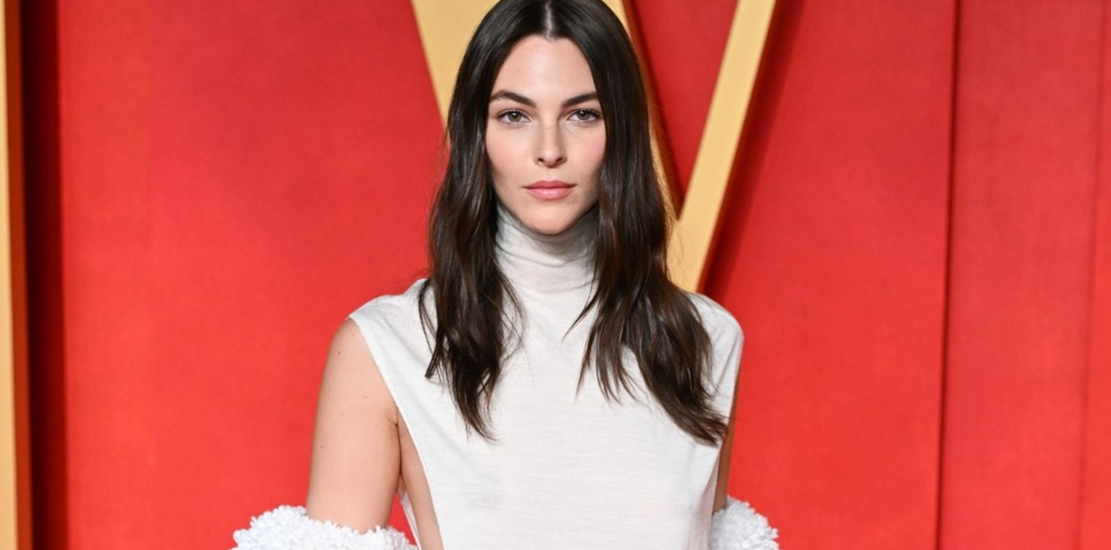 Гаджето на Леонардо ди Каприо в обятията на Тео Джеймс