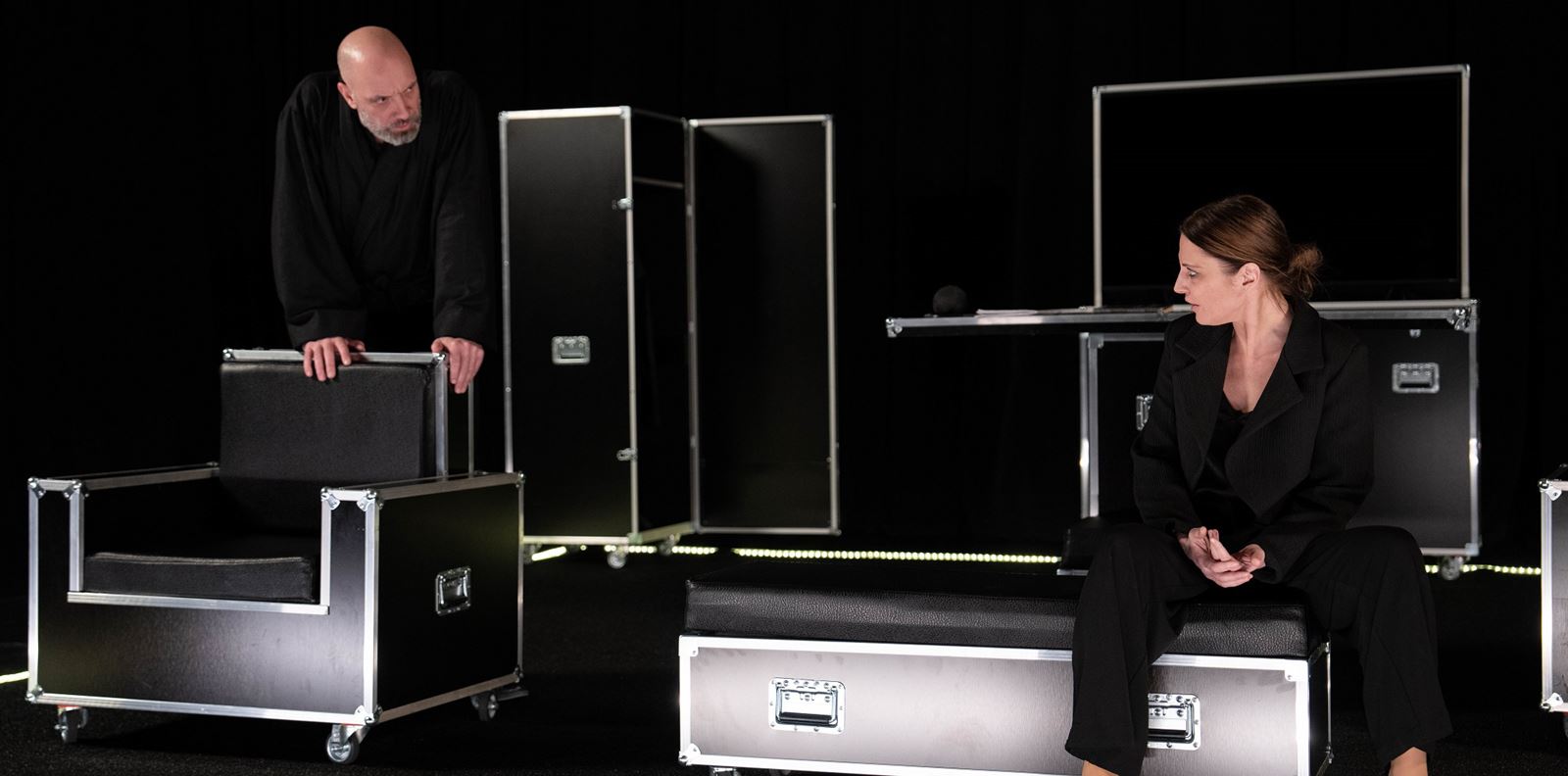 Пиесата &quot;Това не го казвай&quot; с три номинации и цял звезден състав