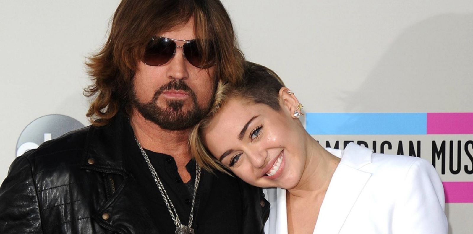 И бащата на Майли Сайръс се ожени