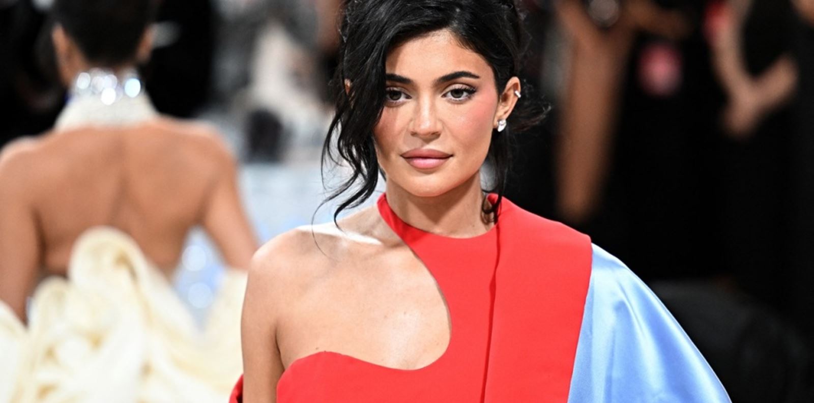 Кайли Дженър официално смени името на сина си