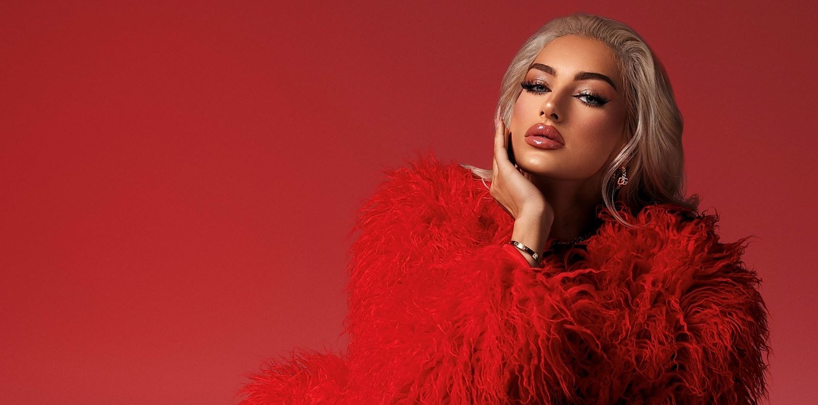 Caroline Derpienski Knows What She Wants