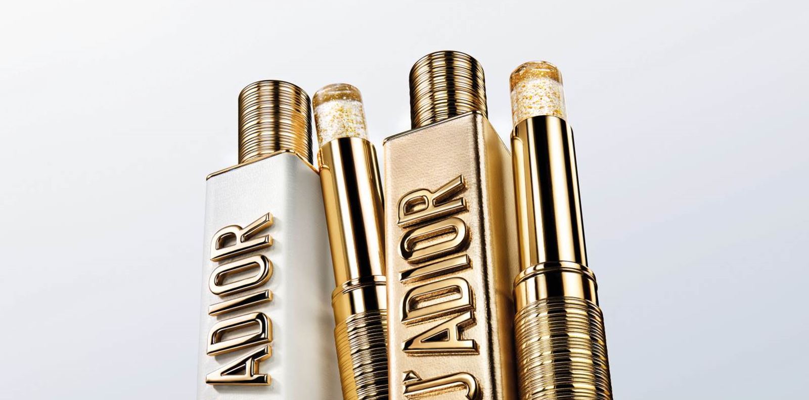 J ADIOR: Парфюмът на сияйната елегантност