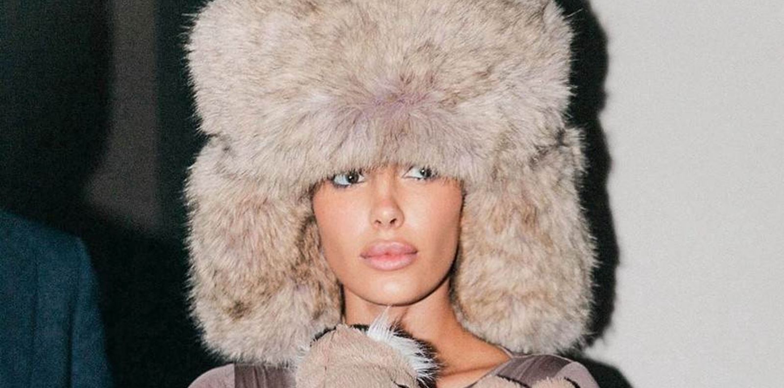 Аксесоарът от 90-те, който се завръща експлозивно през 2025 г.