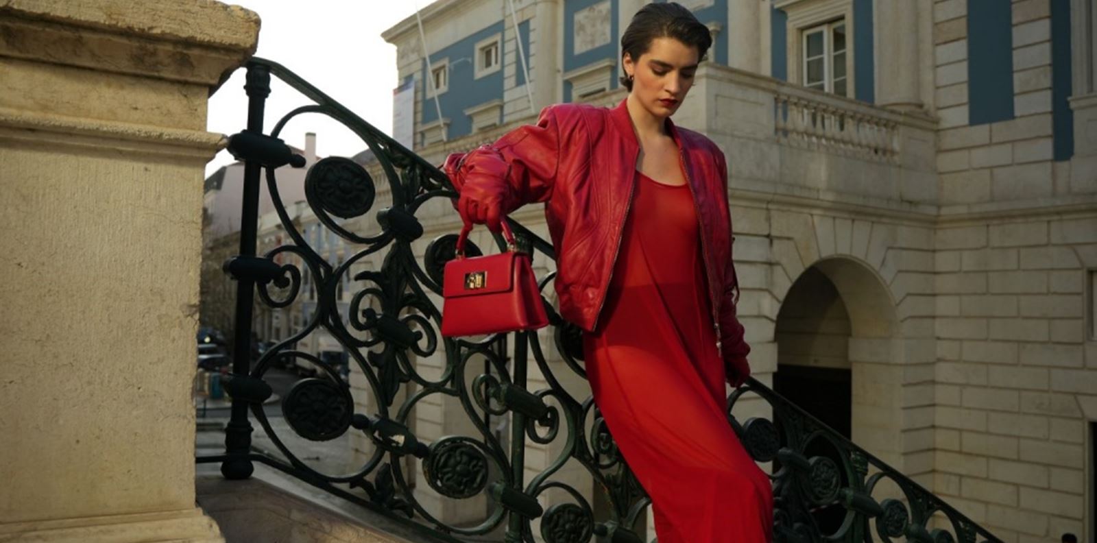 Червеното е цветът на есента