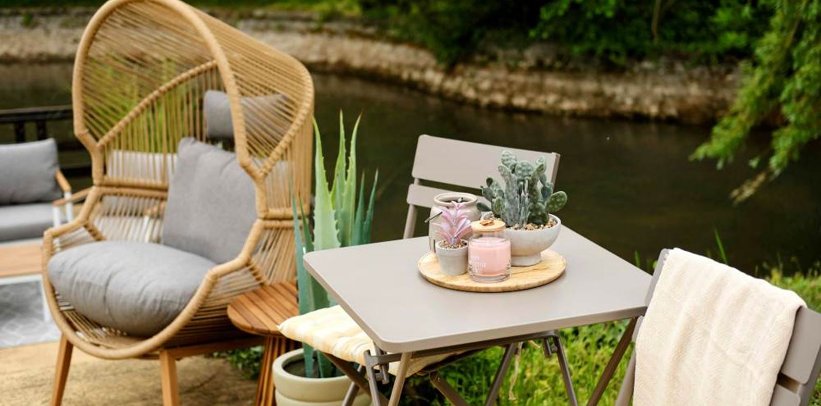 JYSK България представи новата си колекция градински мебели