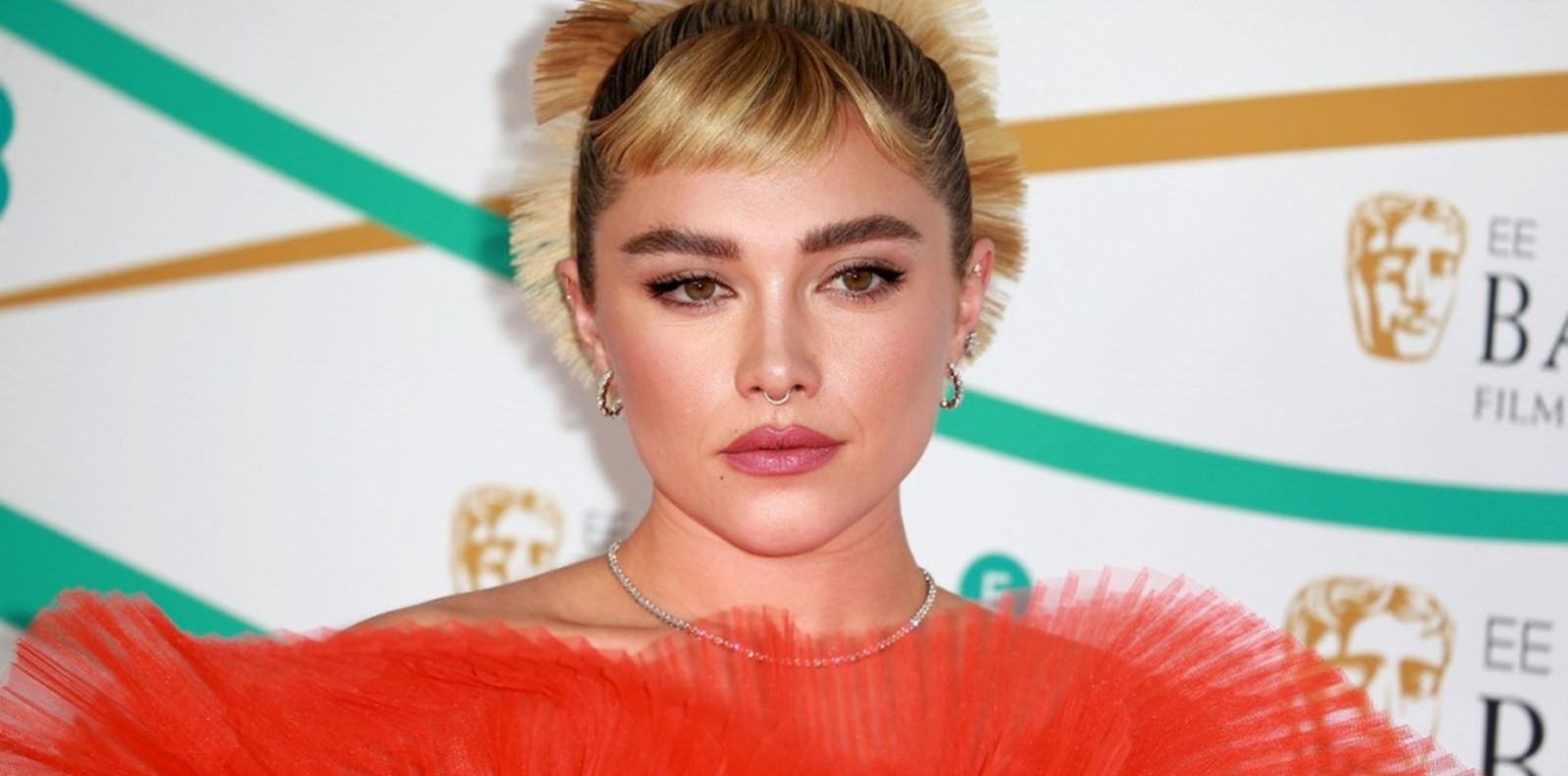 Флоръс Пю отново е сама