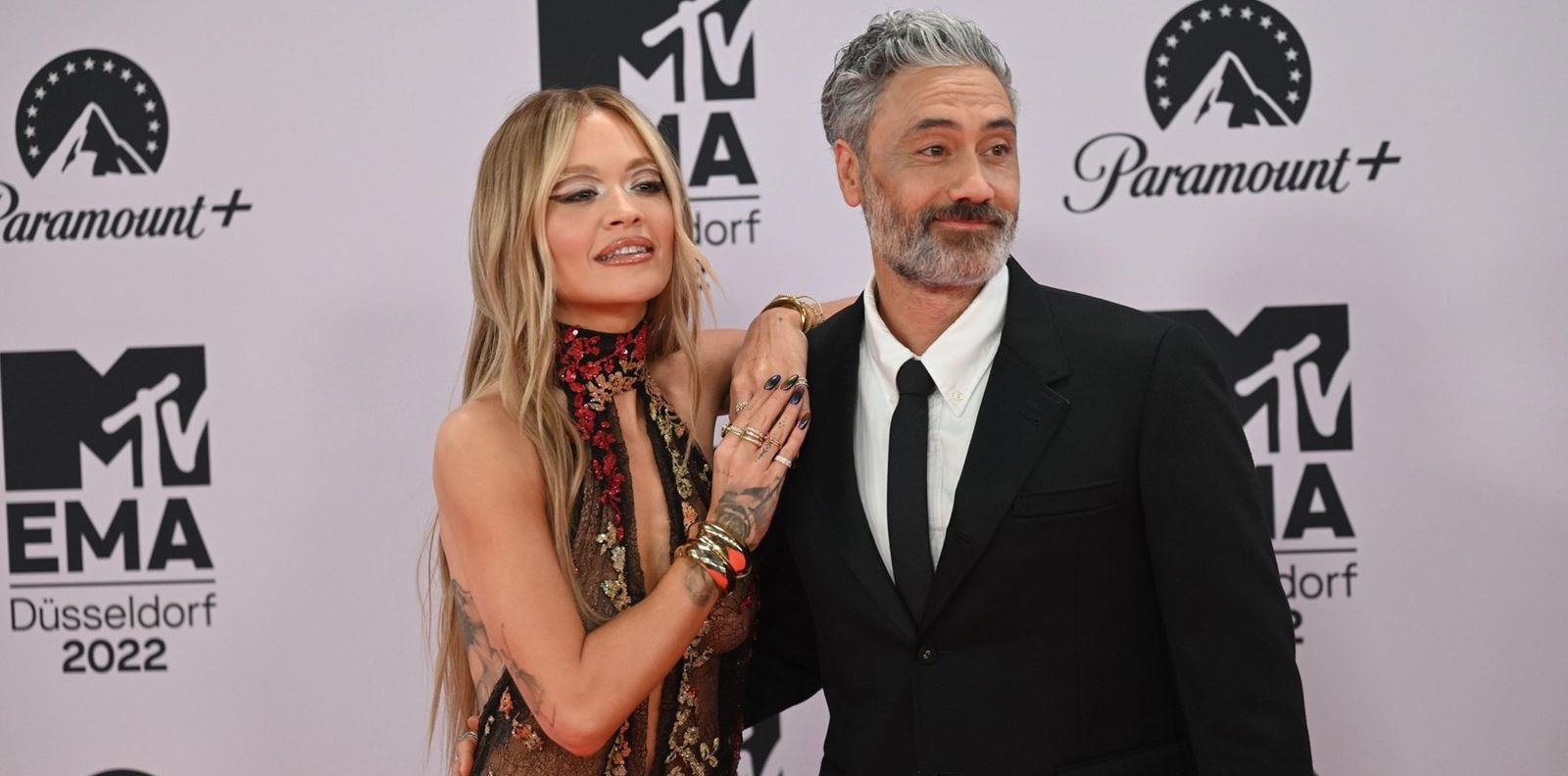 Така започва всичко между Рита Ора и Тайка Уайтити