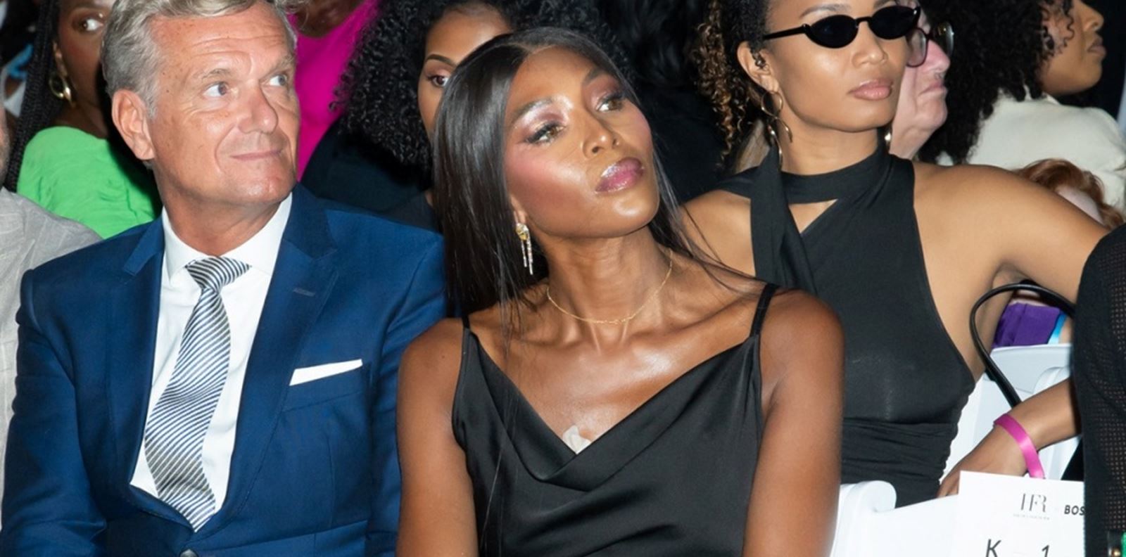 Какво провокира напрежение между Наоми Кембъл и Анна Уинтур?