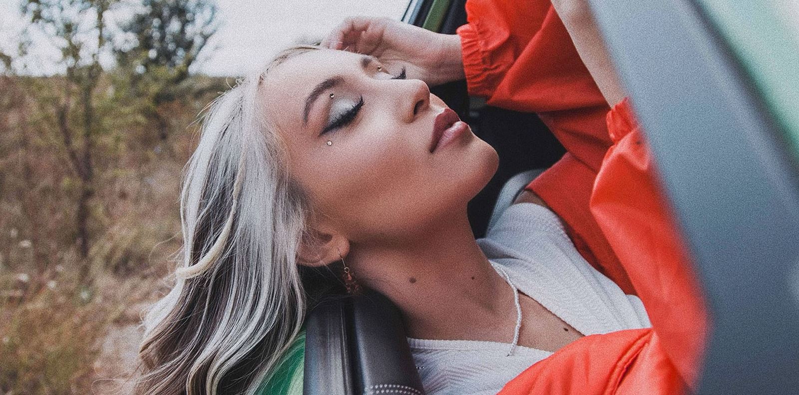 Когато Дара Екимова чувства, тя разказва красиви истории